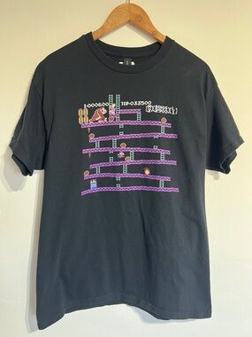Nintendo Donkey Kong Black Heavy Cotton Tee with Crew Neck Tag